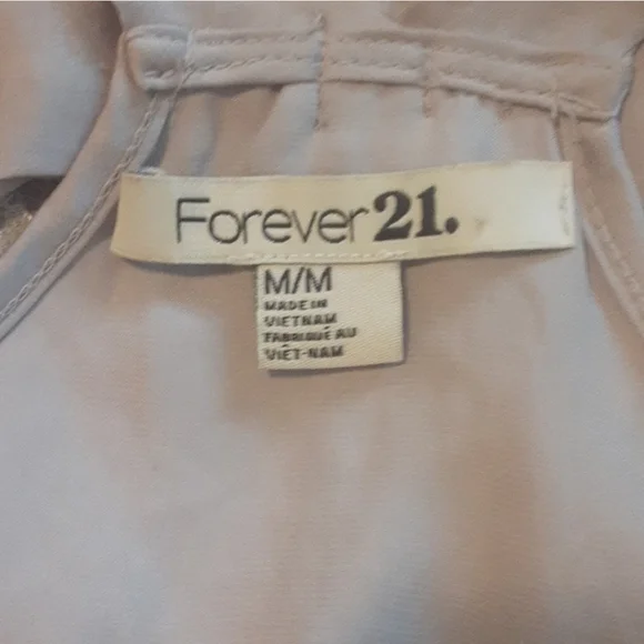 🌻5/$25 Lacey Forever 21 Tank Top Size M - Picture 6 of 7